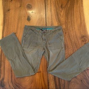 The North Face Women’s hiking pant size 4